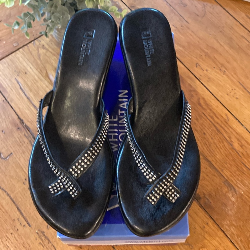 White Mountain Black Sandals with Rhinestone Embellishments